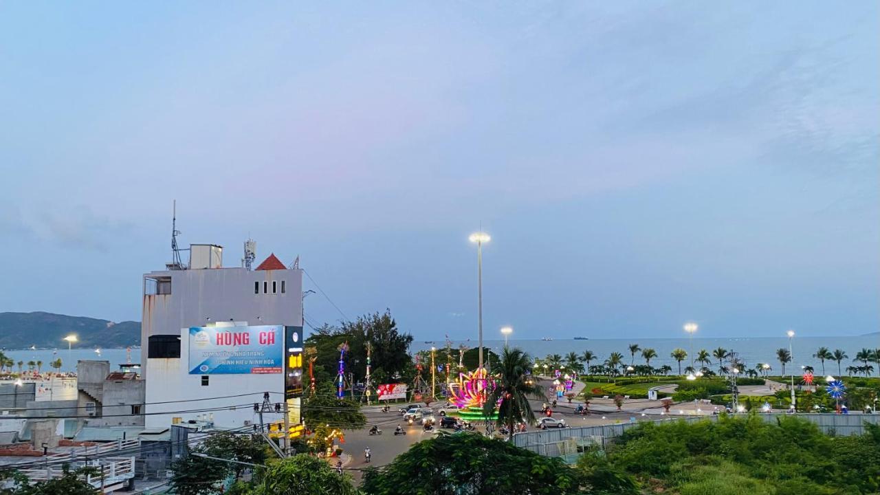 Khach San Hoang Son Hotel Quy Nhon Buitenkant foto